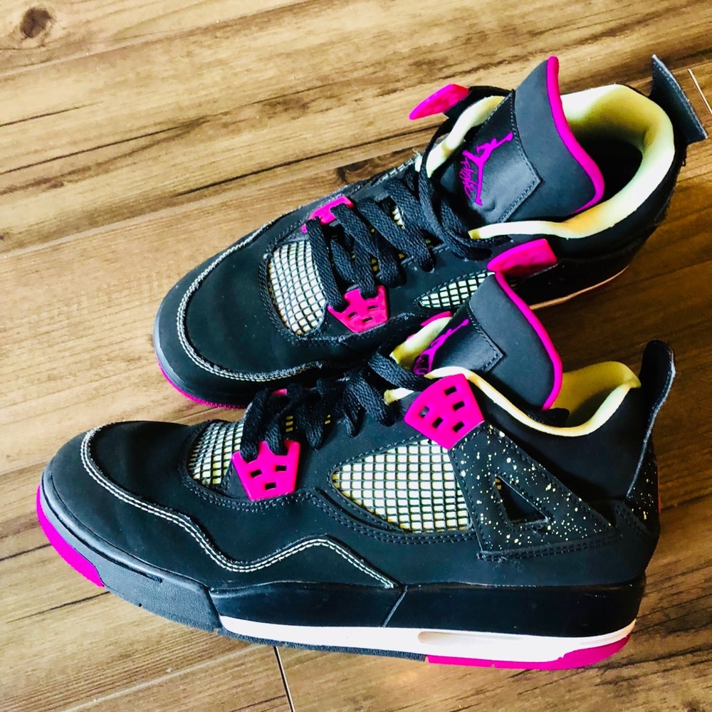 Jordan 4 - Day Glow Magenta Colorway